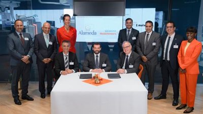 اتفاقية تعاون بين ” ألاميدا ” و” سيمنز هيلثنيرز” لتعزيز التحول الرقمي بقطاع الرعاية الصحية بمصر
