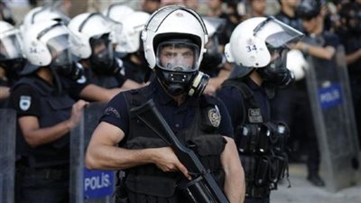 عاجل..أردوغان يؤسس وحدة شرطية في إسطنبول من مؤيديه لضمان وجوده بالحكم