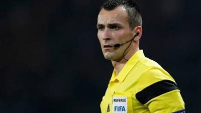 140 ألف جنيه تكلفة سماعات حكام القمة