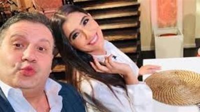 إدوارد يساعد مي عمر أن تصبح مطربة مشهورة في مسلسل ”لؤلؤ”