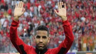 اتحاد الكرة ينتظر قرار الزمالك لتكريم مؤمن زكريا بممر شرقي
