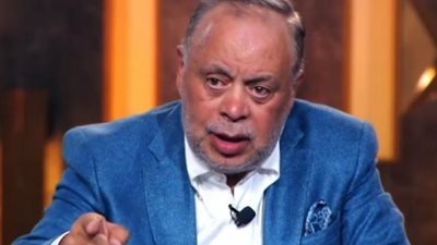 شطب منى زكى من نقابة الممثلين بعد دورها في فيلم ”أصحاب ولا أعز”.. أشرف زكى يكشف الحقيقة