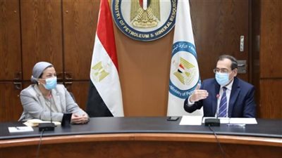 وزير البترول يلتقى وزيرة البيئة لبحث استضافة مصر القمة العالمية للمناخ Cop27