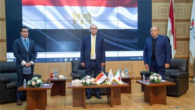 بالصور .. تفاصيل ندوة بحضور الفريق مهاب مميش بالجامعة المصرية اليابانية