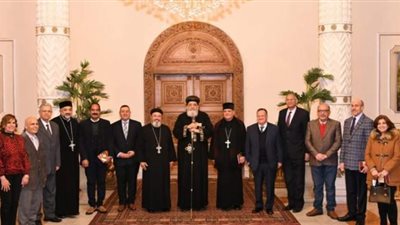 استقبلهم البابا أمس.. من هم  خدام «متى 25»؟