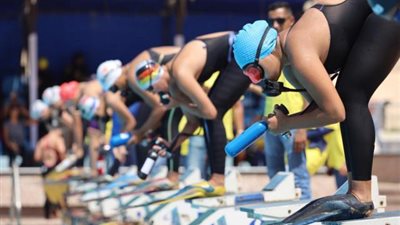 بطولة الجمهورية للسباحة بالزعانف تواصل منافساتها لليوم الثاني علي التوالي