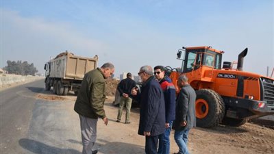 بالصور.. محافظ القليوبية يُتابع منظومة النظافة والاشغالات بشبرا الخيمة والخانكة