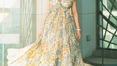 بإطلالة جذابة.. نسرين طافش توجه نصيحة لجمهورها