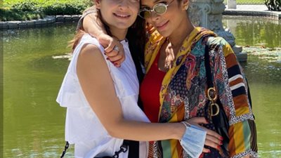 أصالة برفقة نجلتها في أحدث ظهور لها