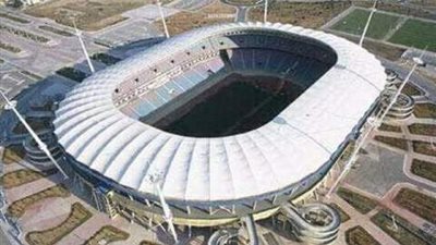 بلدية رادس ترفض تغيير اسم ملعبها تكريما للأسطورة العقربي