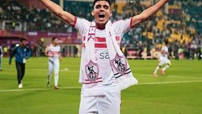 بن شرقي مستفزا الأهلاوية: ”من أمتي الأسد عمل حساب لرعاع”