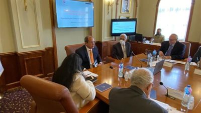 بالصور .. الجامعة البريطانية في مصر تنظم ورشة عمل حول تحديات تغير المناخ