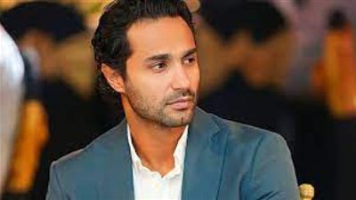 كريم فهمى يبدأ تصوير دوره فى مسلسل ” أزمة منتصف العمر”