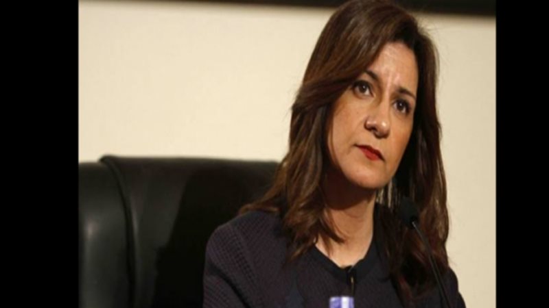 وزيرة الهجرة