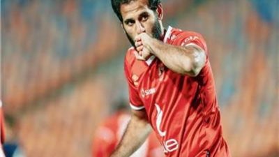 مدحت شلبي: مروان محسن لا يستحق التواجد داخل النادي الأهلي