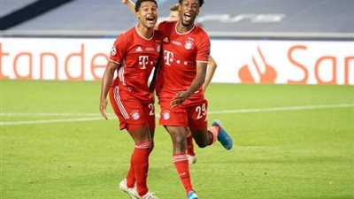 كومان خامس لاعب فرنسي يسجل في النهائى