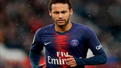 نيمار يبكي وسان جيرمان يضمد الجراح بعد الهزيمة في النهائي الأوروبي