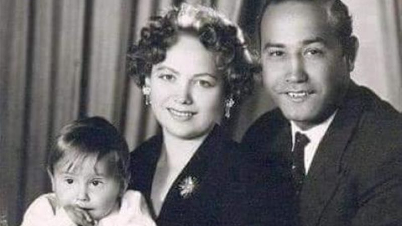 محمد نسيم مع أسرته