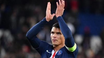 تقارير: بعد الرحيل عن باريس سان جيرمان.. تياجو سيلفا يفاضل بين تشيلسي وفيورنتينا