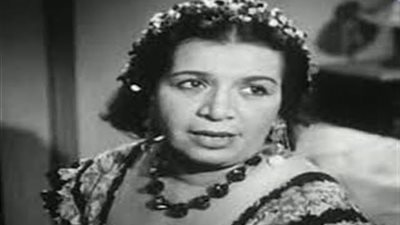 نافست زينات صدقي.. والمنتجون حرموها من البطولة.. حكايات مثيرة عن”جمالات زايد ” صاحبة أطول زغرودة