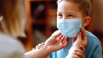 دولة كبري توصي بارتداء الأطفال الكمامات بدور الحضانة