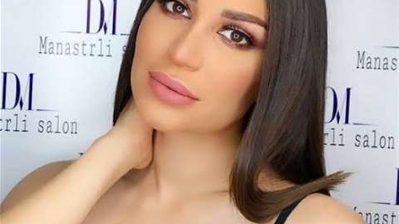 سارة نخلة