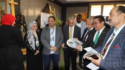معهد إعداد القادة يعلن نتائج مسابقات مهرجان الحرف الشعبية بالجامعات المصرية