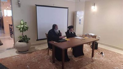 بالصور..  «قلب الكاهن» سيمينار كهنة المعادي