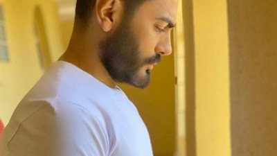 بعد نجاح ”لينا مكان بعدين” تامر حسنى يحضر مفاجأة جديدة للجمهوره.. إليك التفاصيل