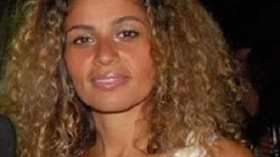 تفاصيل مسرحية ”كان يا مكان” لـ زينة عاشور زوجة الهضبة عمرو دياب