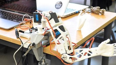 بالصور .. 40 مشروع لطلاب هندسة وعلوم المواد بالملتقى السنوى للروبوت بالألمانية بالقاهرة