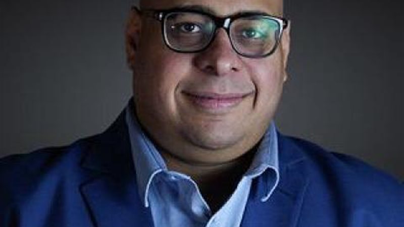 الدكتور تامر بدوي