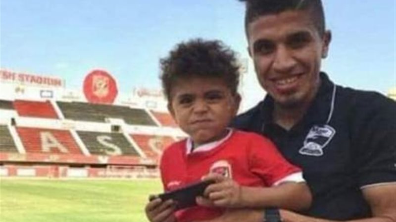 محمد عبد الغني مدافع