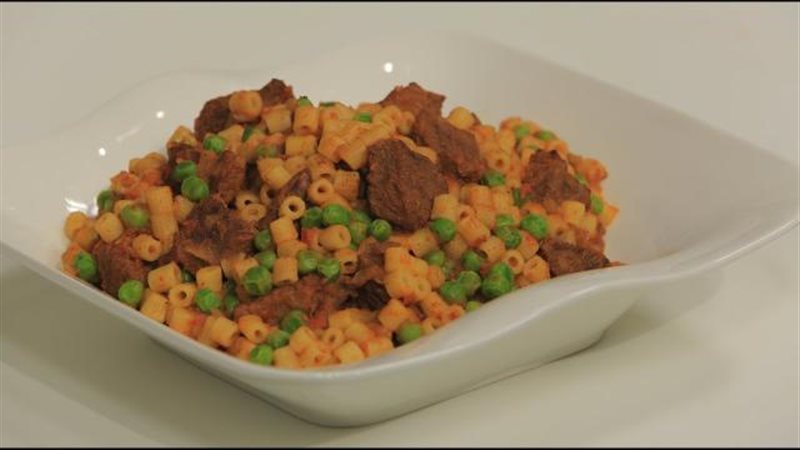 كبسة المكرونة باللحم,