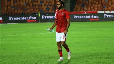 مروان محسن: لا أفكر في الرحيل من الأهلي