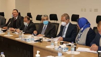 «شاكر» يستقبل وزير المالية السوداني لبحث مستجدات مشروع الربط الكهربائي