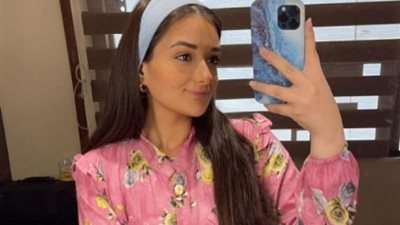 ملك أحمد زاهر تتألق في أحدث ظهور من كواليس ”فارس”