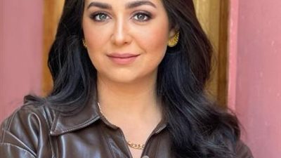 هبة مجدي تخضع لجلسة تصوير جديدة بإطلالة كاجوال
