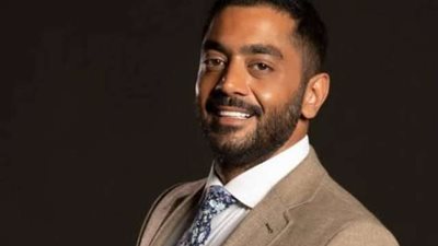 أحمد فلوكس يرد على متابع طلب منه الاعتزال بطريقة مختلفة