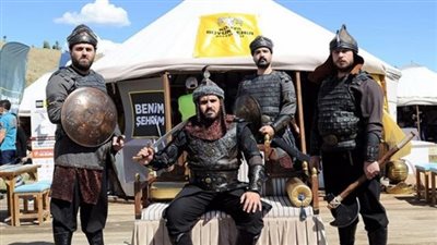 رغم الأزمة الاقتصادية..نجل أردوغان يهدر 46 مليون ليرة تركية على الاحتفال بذكرى انتصار عثماني