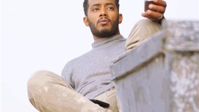 محمد رمضان ينشر صورة من كواليس مسلسل ”المشوار”