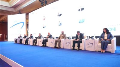 وزيري النقل والتعليم العالي يفتتحان فعاليات مؤتمر البحر الأحمر للنقل واللوجستيات