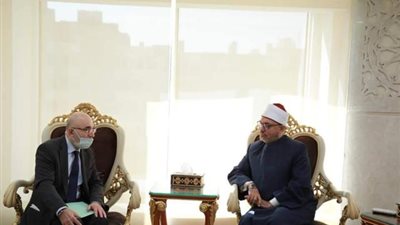 صور.. أمين البحوث الإسلامية يلتقي سفير أوزباكستان لبحث التعاون العلمي والبحثي بين الجانبين