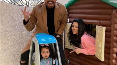 محمود حجازى ينشر صورة من كواليس مسلسل”أبو العروسة 3”