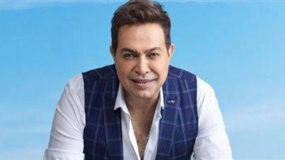 حكيم يستعد لطرح ”صحاب أونطة”