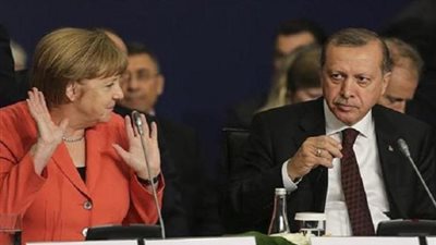 عاجل.. ميركل تعلن تجهيز ضربة عسكرية لتأديب أردوغان