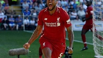 كومان يطالب إدارة برشلونة بالتعاقد مع فينالدوم