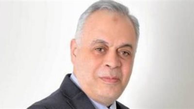 أشرف زكي ضيف شرف مع ماجدة زكي في مسلسل ”قوت القلوب”