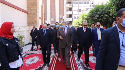 رواتب تصل إلي 7500 جنيه.. افتتاح ملتقى توظيف يوفر 3000 فرص عمل بالقاهرة