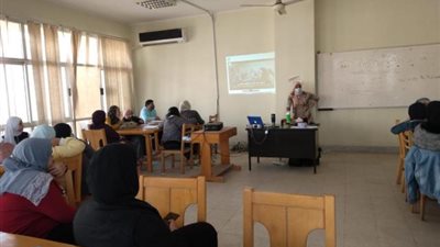 حقوق حلوان تنظم دورة الاعداد لسوق العمل بالتعاون مع مركز التطوير الوظيفي CDC